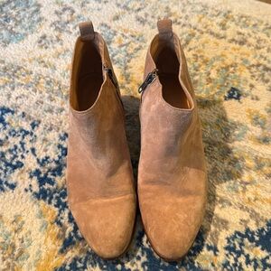 J CREW Suede Ankle Boots Sz. 9